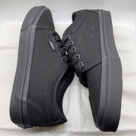 VANS: (NEW) Chukka Low Black Mono Canvas Skate Shoes - (Size 7 M) - Picture 5 of 6